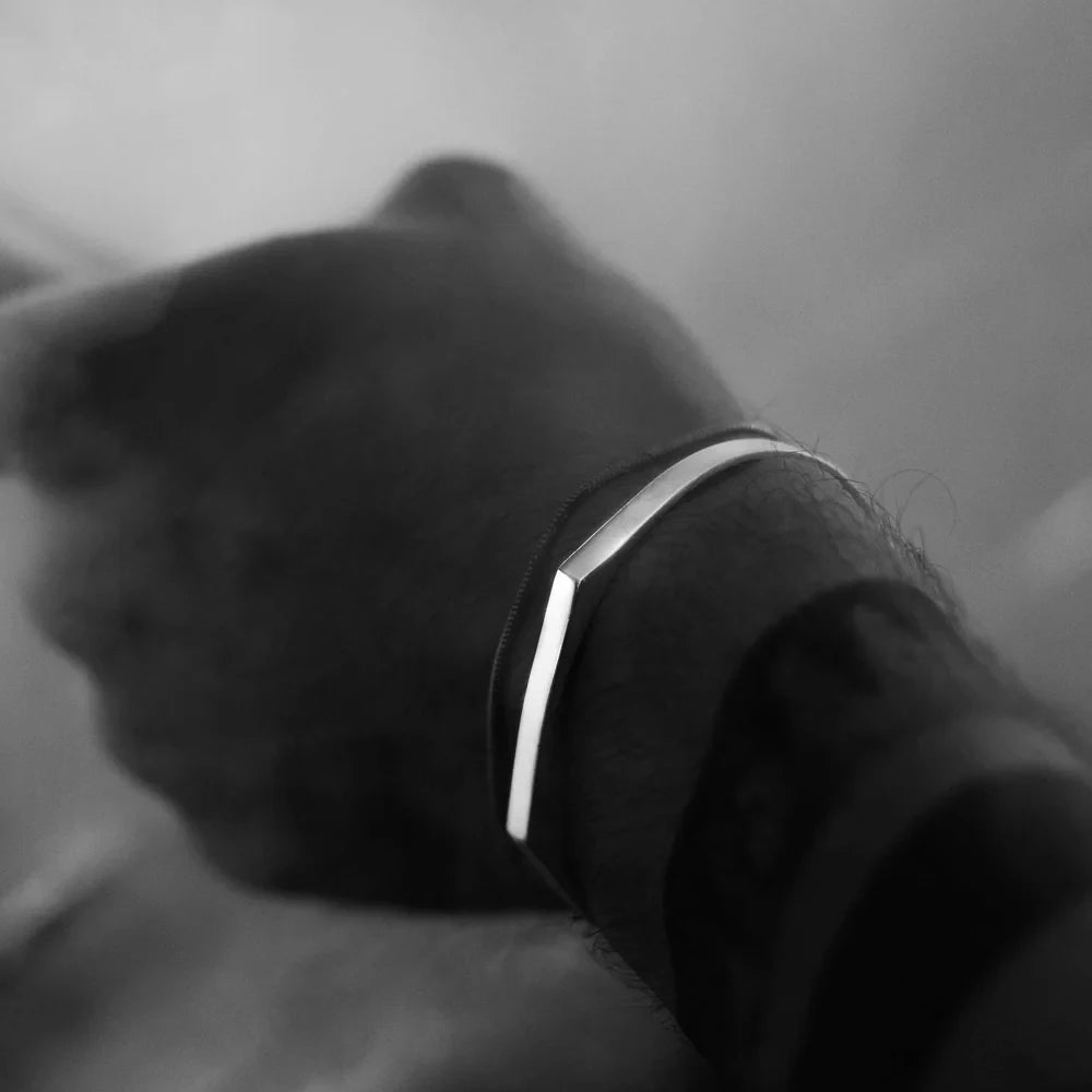 Pulseira de Aço Inoxidável Minimalista