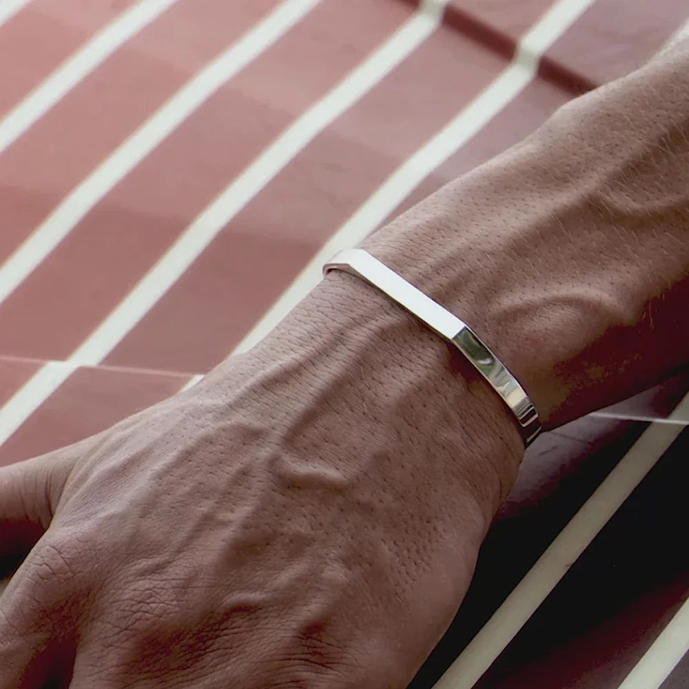 Pulseira de Aço Inoxidável Minimalista